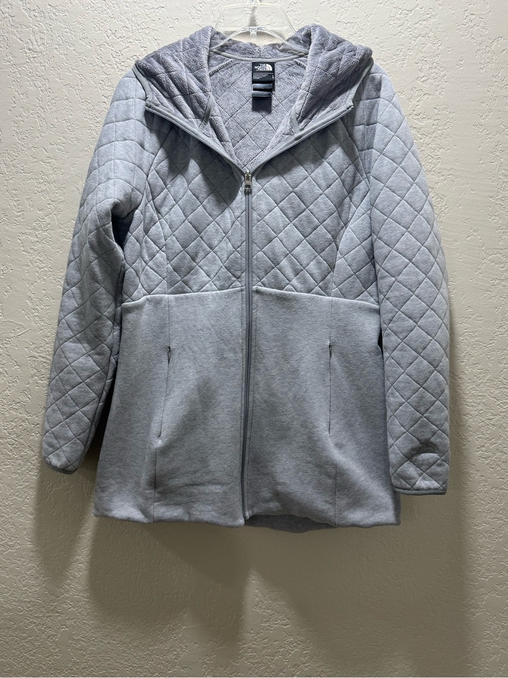The North Face Women’s Large Quilted Hooded Fleece Jacket Gray Full Zip Cozy EUC
